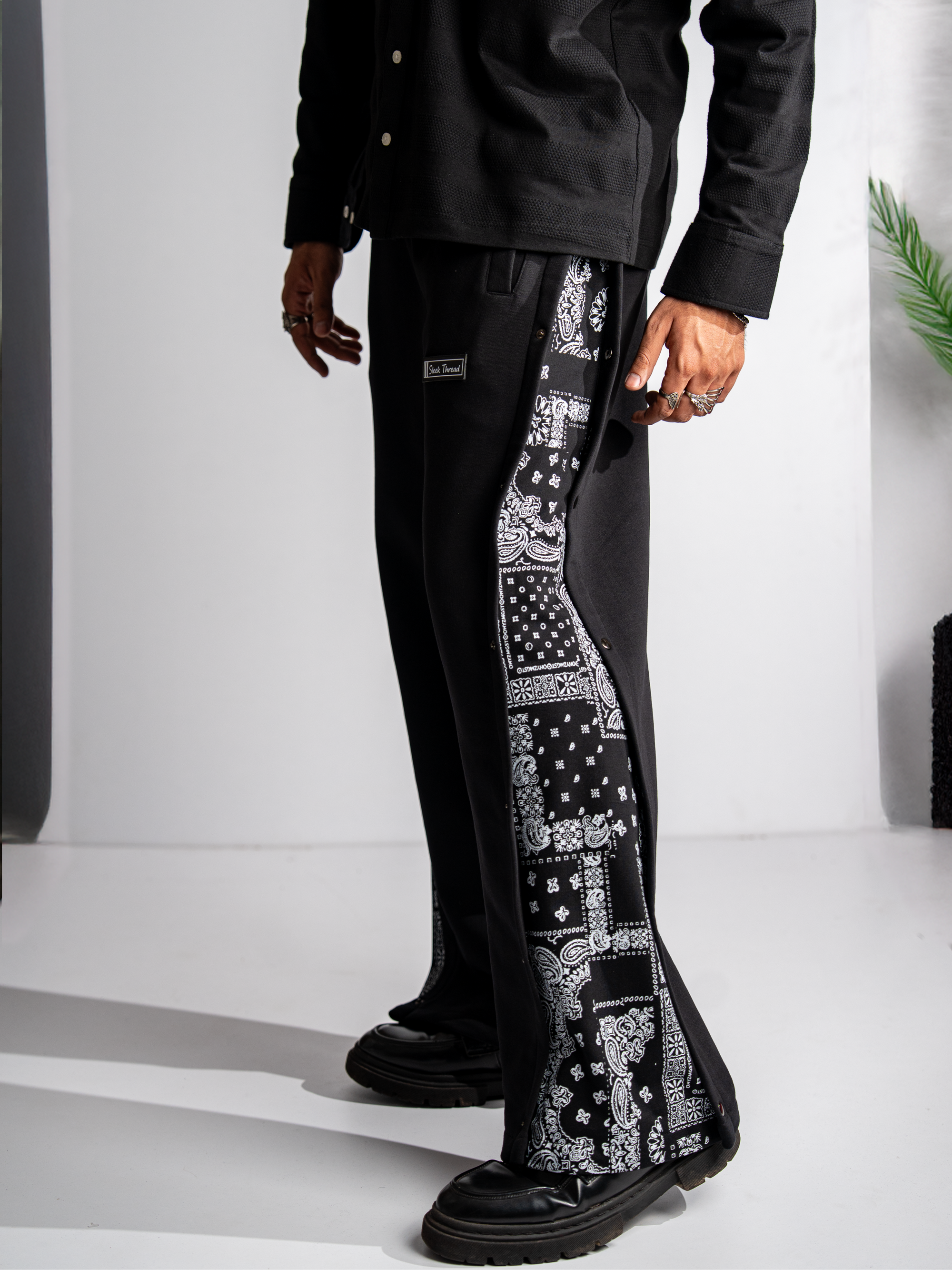 Street Snap Bandana Pants