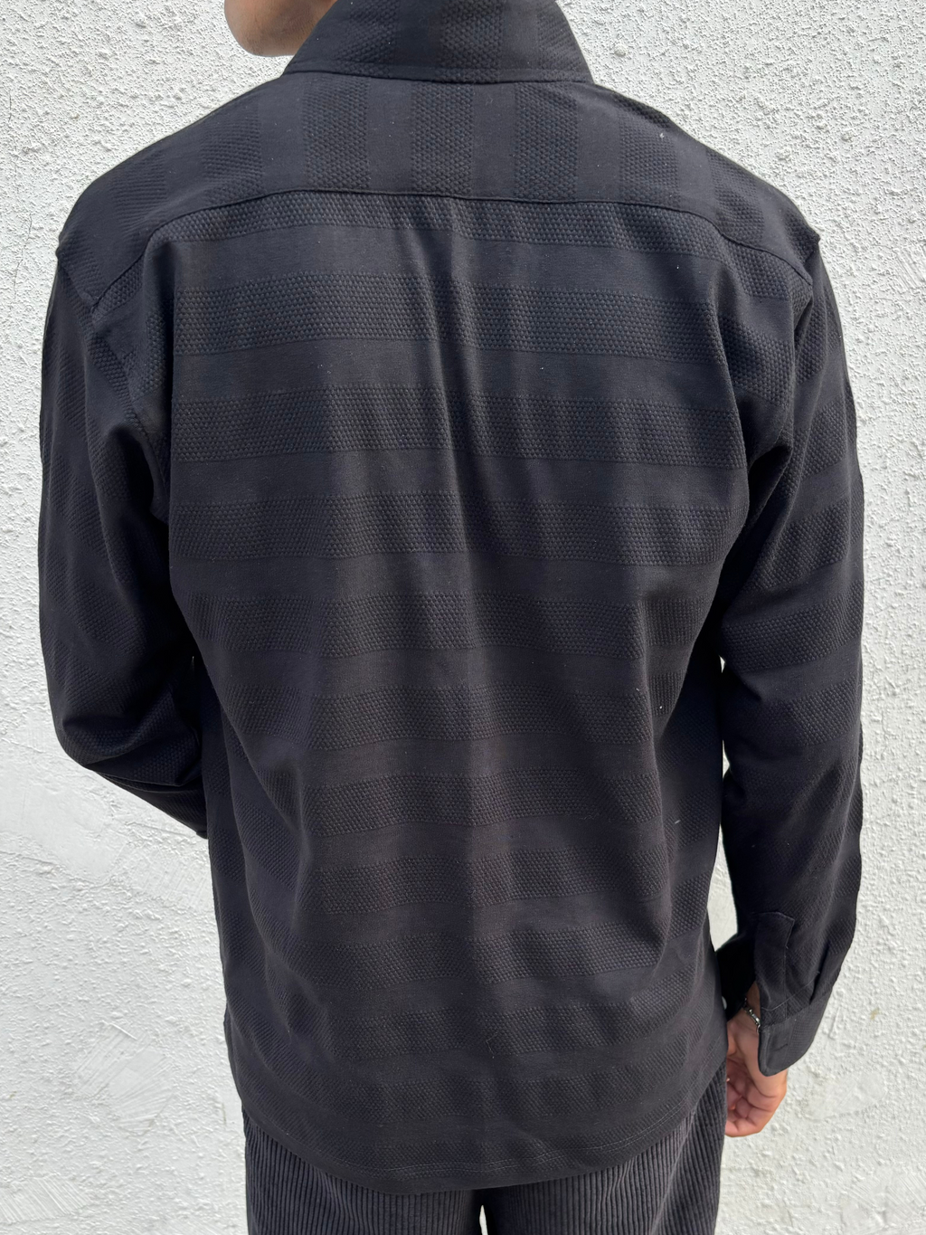 The Interlude Shirt Black