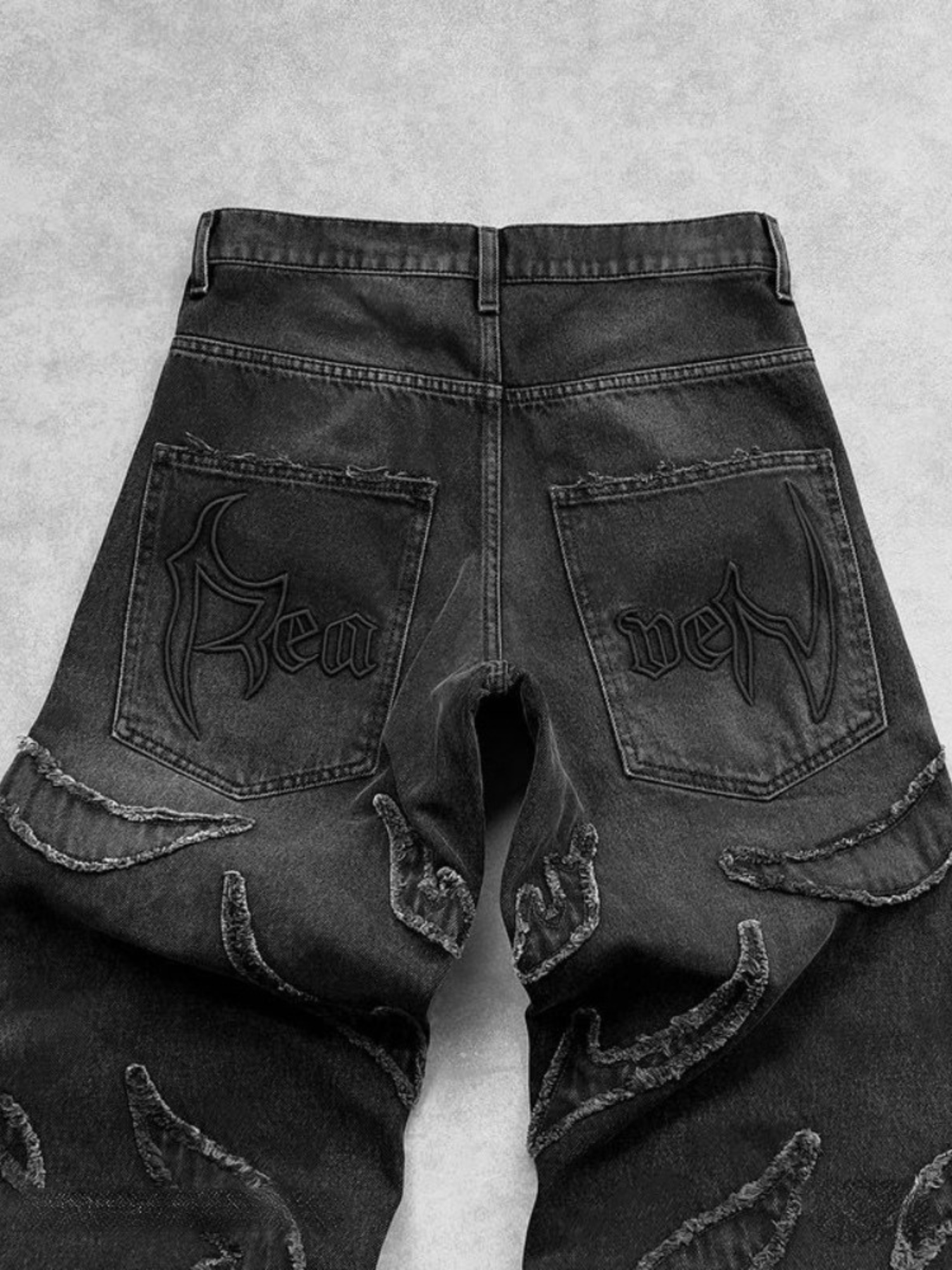 Retro Raw Edge Jeans