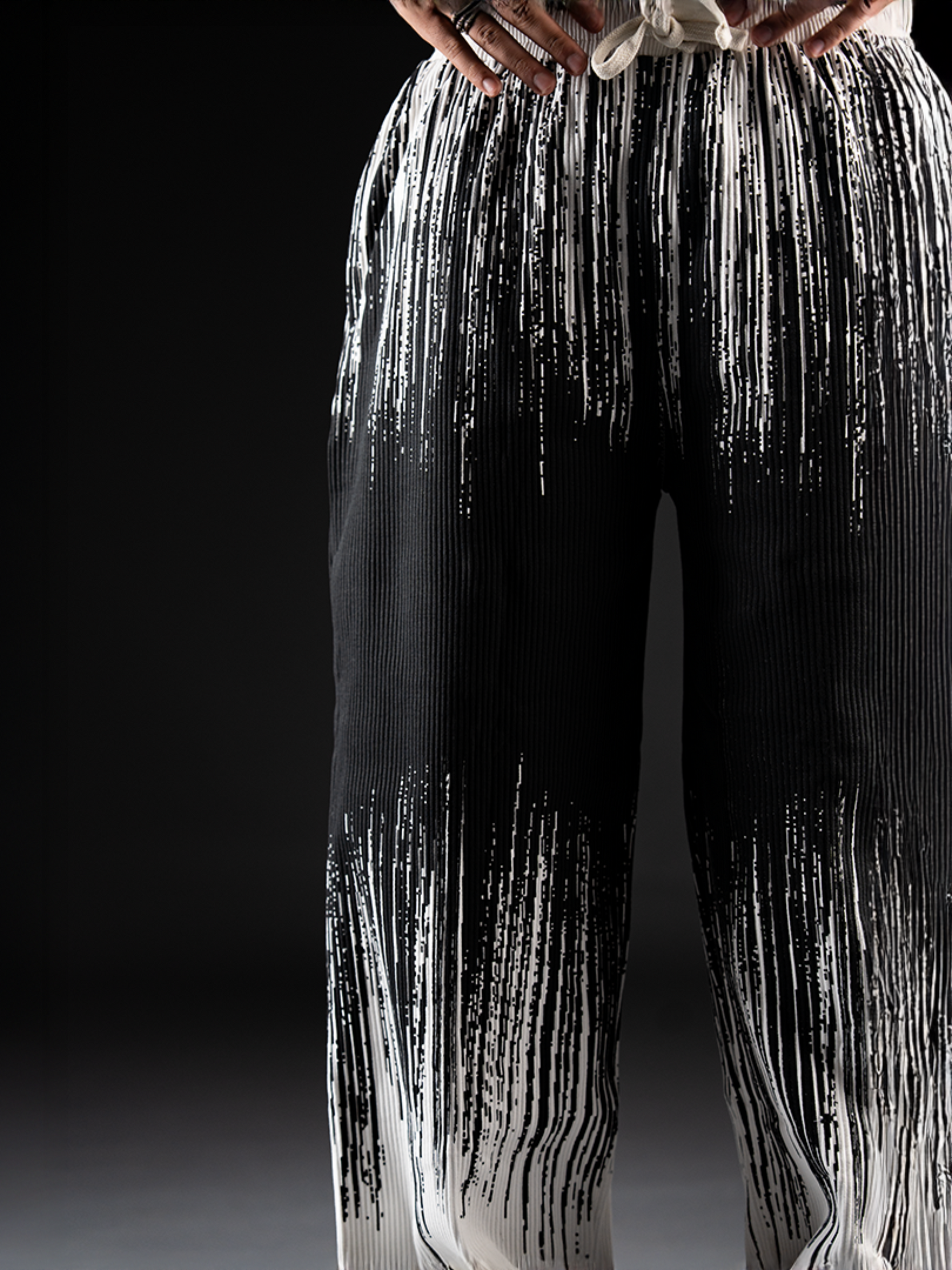 Loose Tie Dye Pleated Men Pants