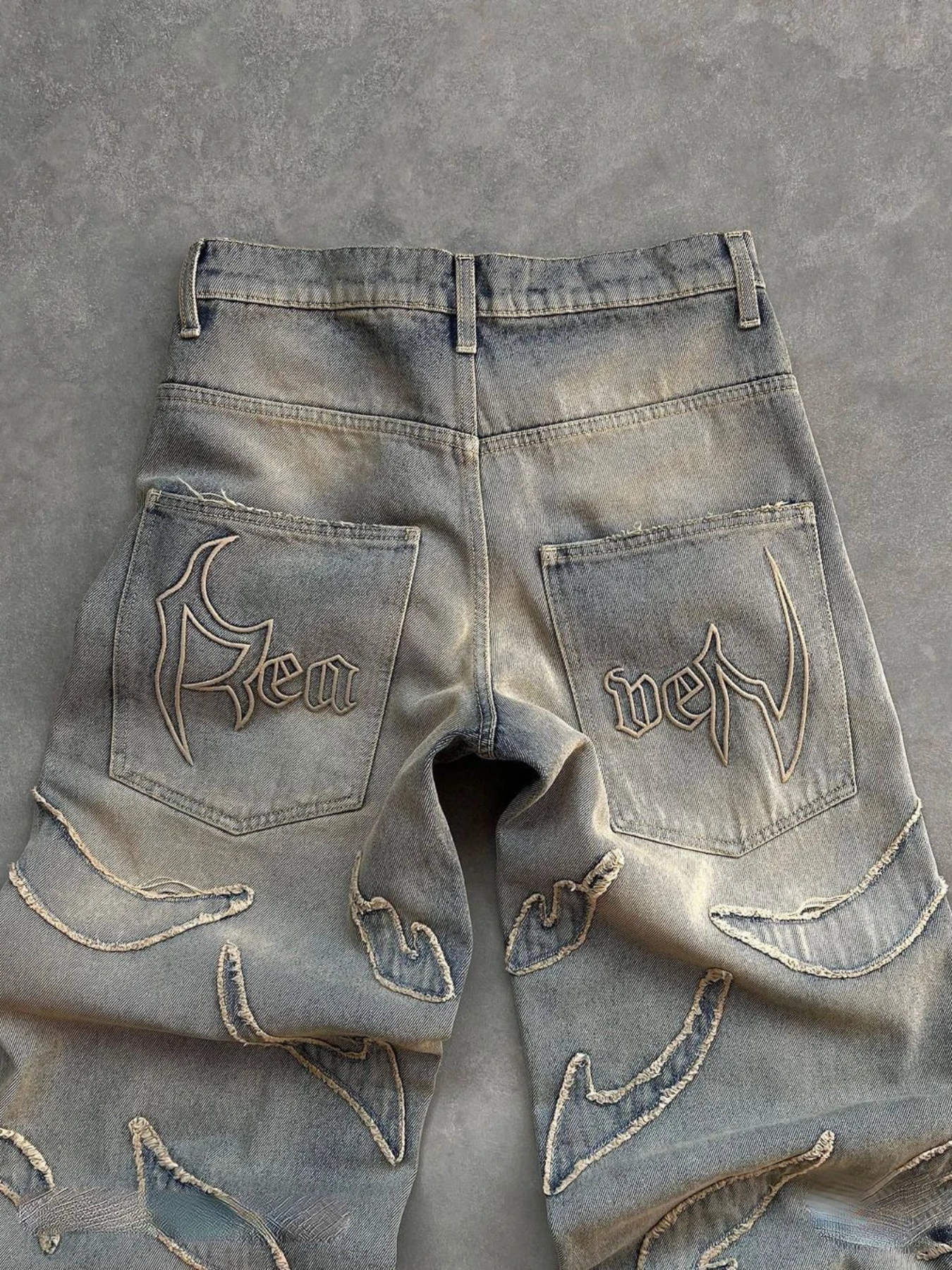 Retro Raw Edge Jeans