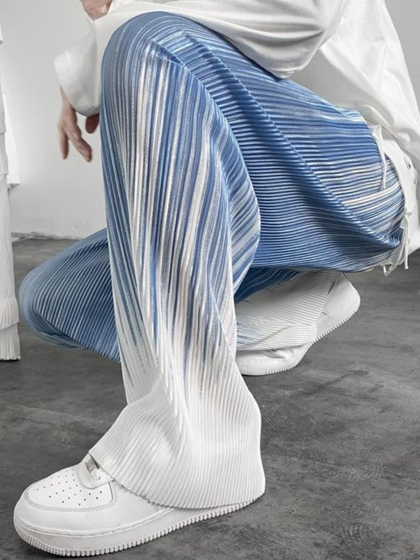 Loose Tie Dye Pleated Men Pants